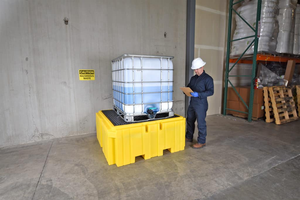 IBC Spill Pallet, 1 Unit Poly Platform 62x62x28 inches Yes Forklift Pockets NO Drain - manufacturer product image 1