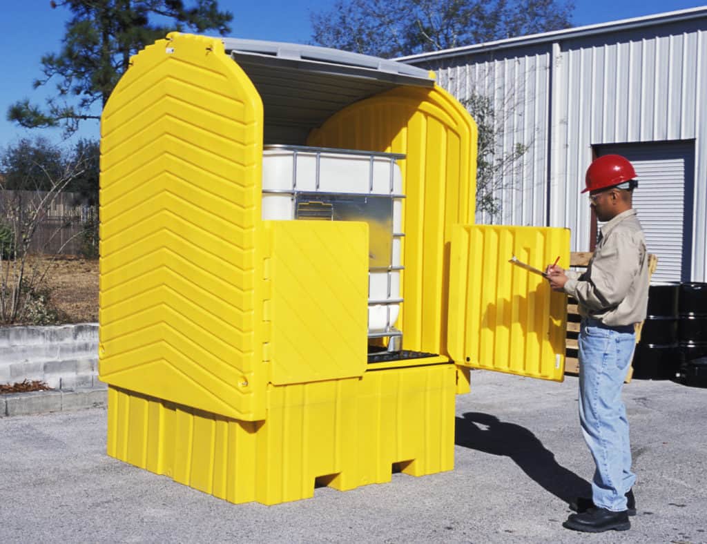 IBC Outdoors Spill Pallet, 1-Tote Enclosed Polyethylene Platform w/Drain Plug - manufacturer product image 1