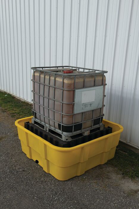 IBC Spill Pallet, 1 Unit Poly Platform 67x67x26in No Forklift Pocket YES Drain - manufacturer product image 3