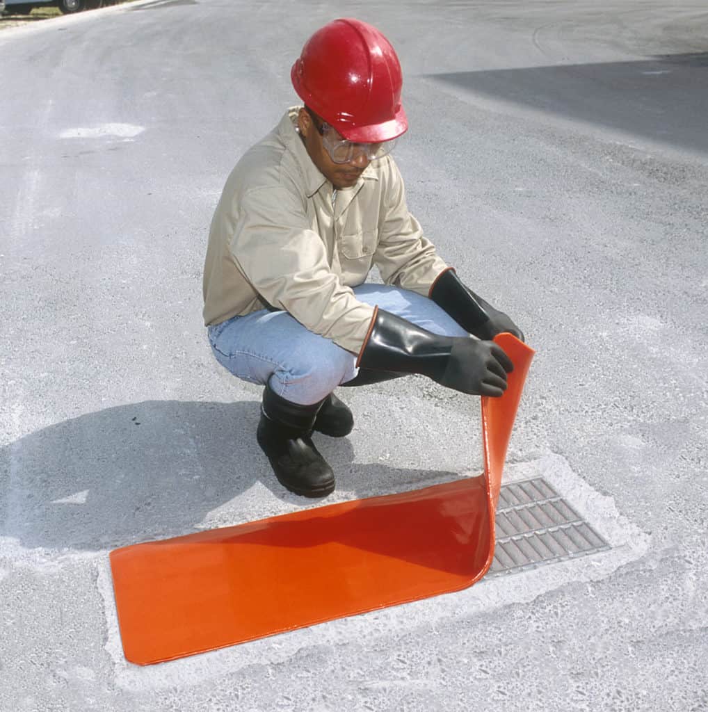 30in Flexible Utility Tray Yellow PVC, 9-Gal Capacity - manufacturer product image 2