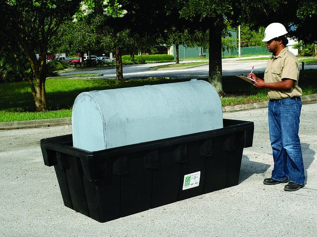 275-Gallon Fuel Tank Containment w/ Drain, black - Spill Containment