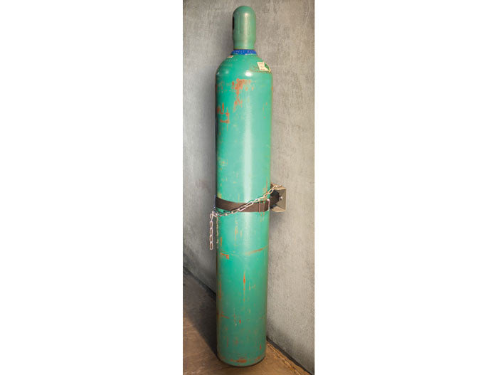 Wall Mount Single Gas Cylinder Bracket - manufacturer product image 1