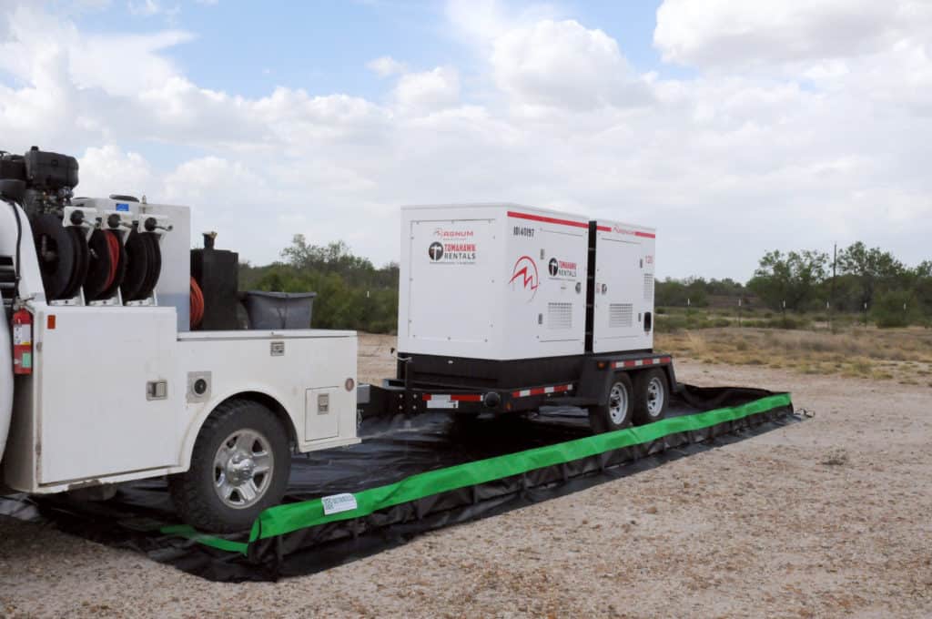 Manual Collapsible Wall Containment Berm 12x50' - manufacturer product image 1