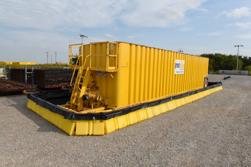 Spill Containment Wall Berm - 3'H Corner Component - manufacturer product image 1