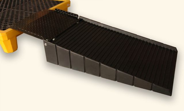 Ramp for 4-Drum Fluorinated Pallets - Spill Containment Pallets