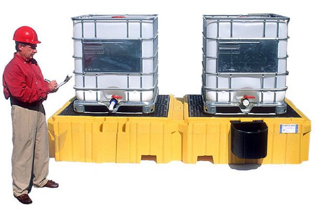 IBC Spill Pallet, 2 Unit Poly Platform 124.5x61-5/8x22 inches 1 Right Side Shelf Drains to Sump NO Fork/Drain - Spill Cont...